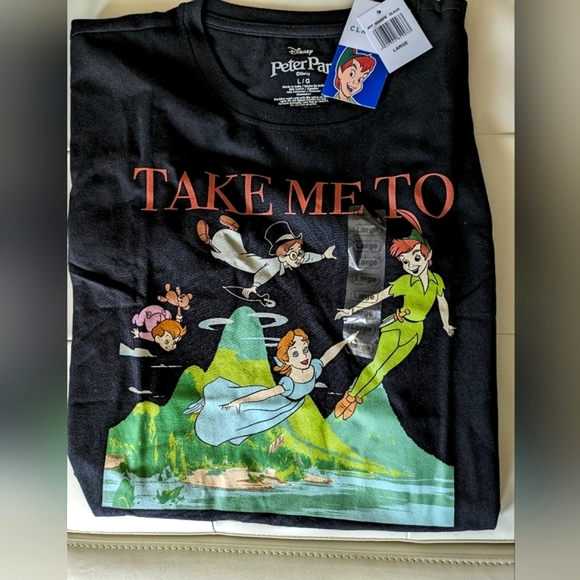 NWT Disney Peter Pan T Shirt - Picture 3 of 9